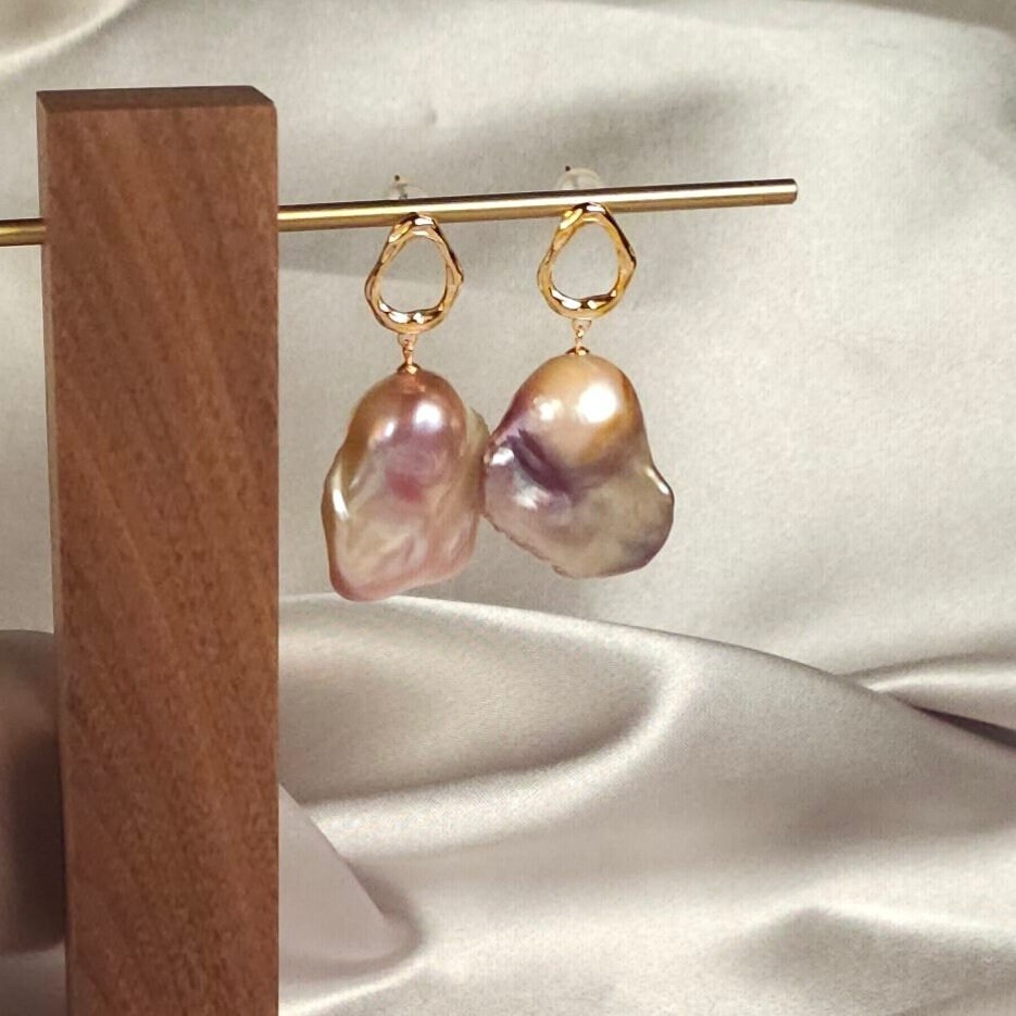 Baroque Pearl Earrings